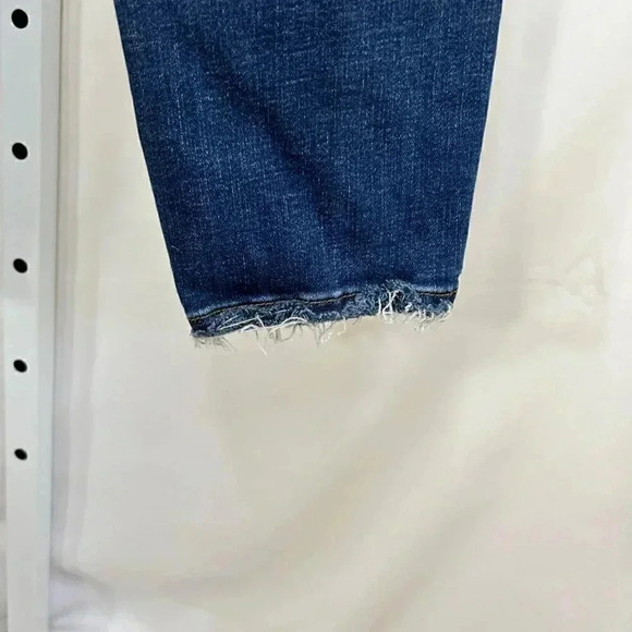 Judy Blue Boyfriend Fit Size 1|25 Distressed Jeans Denim Casual Festival Rodeo C - Picture 11 of 15